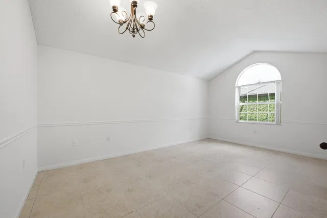 Residence photo 21