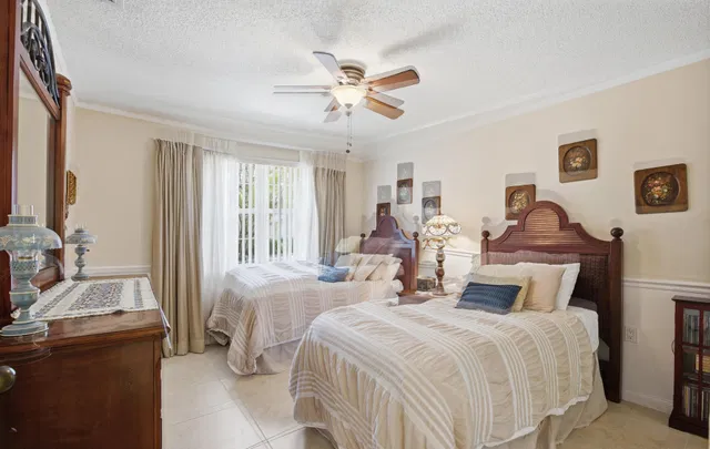 Residence photo 27