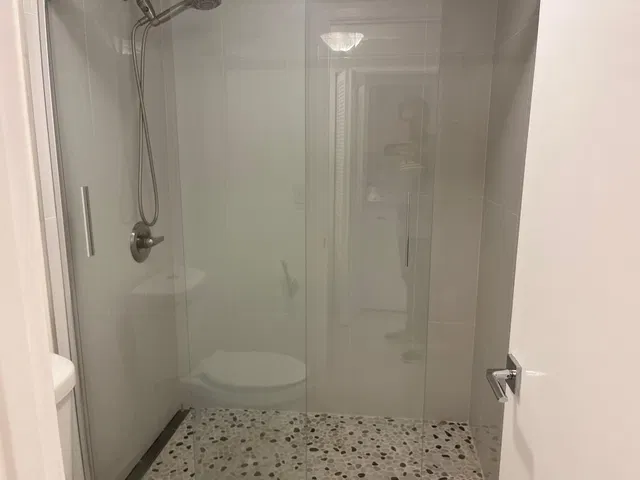 Unit 209 photo 12