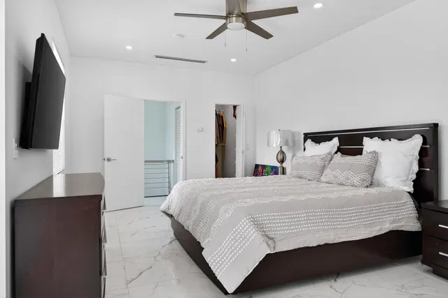Residence photo 28