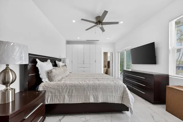 Residence photo 30