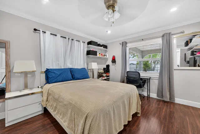 Residence photo 44