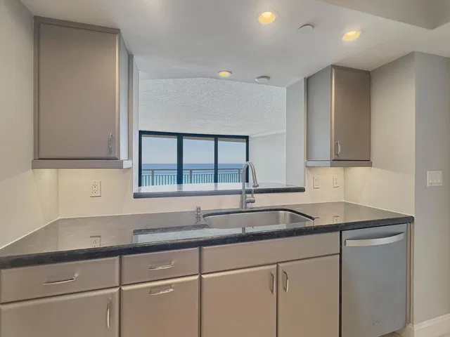 Tiara Singer Island Unit 23 E photo 7