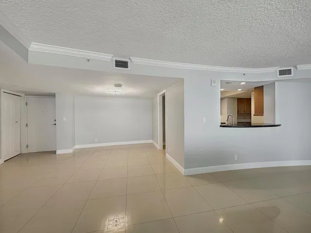 Tiara Singer Island Unit 23 E photo 9