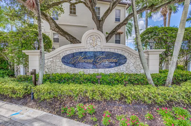 Residence photo 78