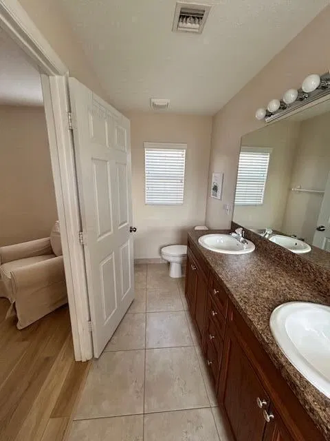  Residence photo 16