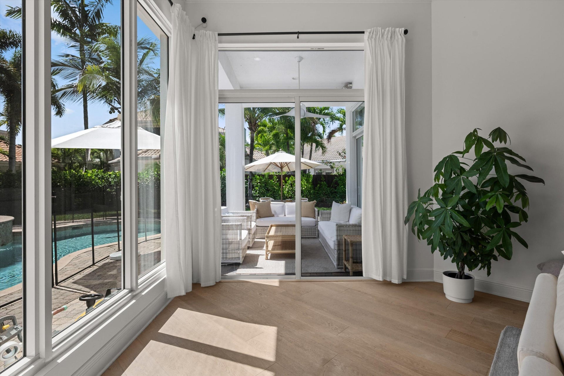 Eagles Landing Residence photo 9