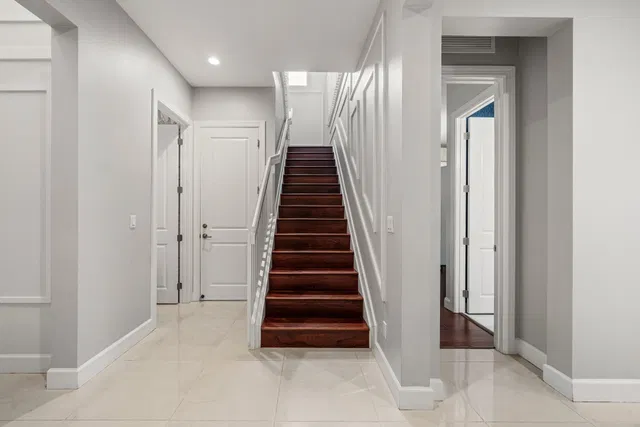 Residence photo 33