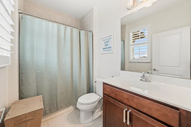 Residence photo 36