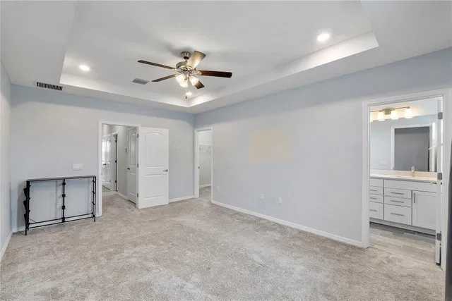 Residence photo 16