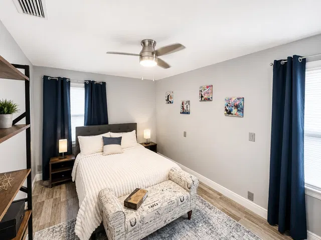 Residence photo 5