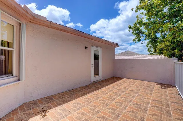 Residence photo 27