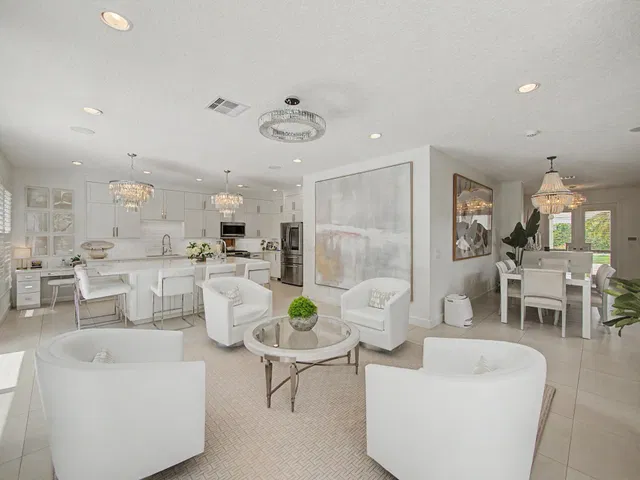 Woodfield Country Club Residence photo 10