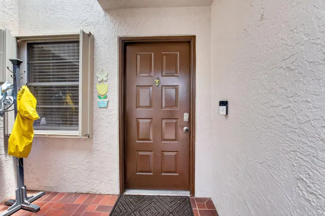 Residence photo 5