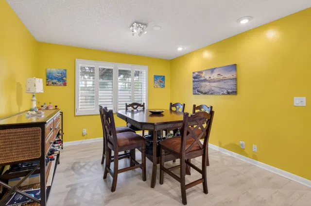 Residence photo 11