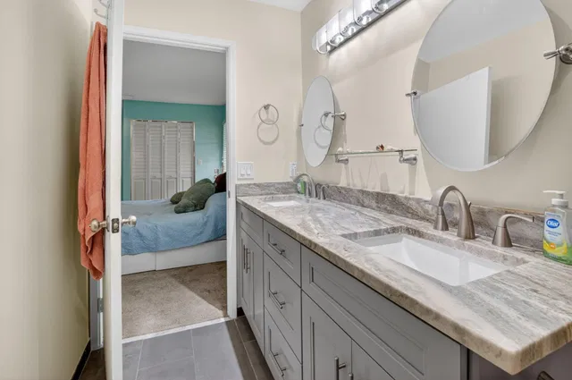 Residence photo 27