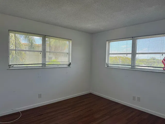  Unit 4120 photo 18