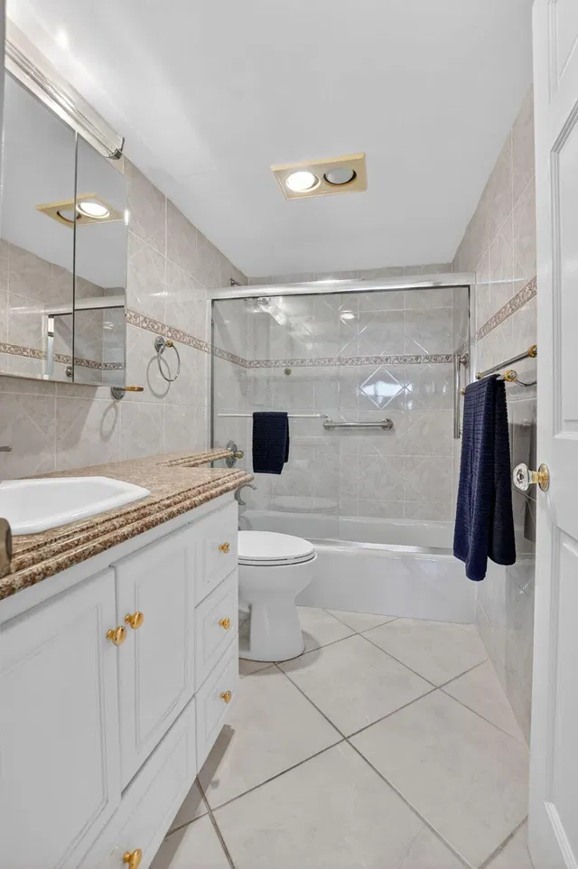 Boca Towers Unit 805w photo 11