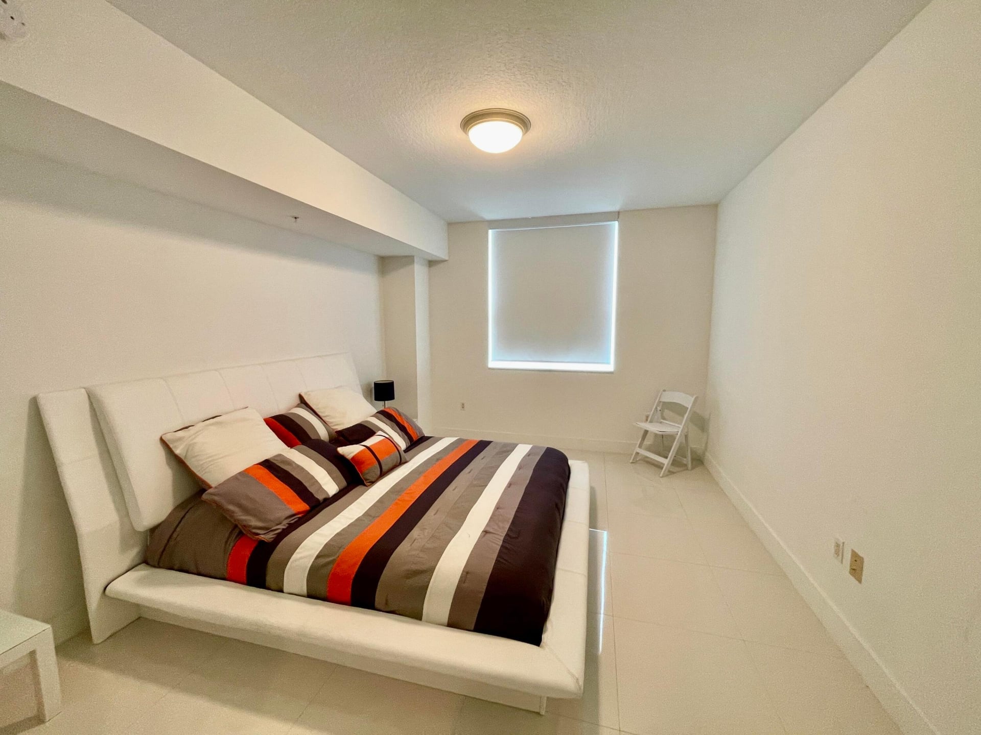 Unit 1206 photo 12