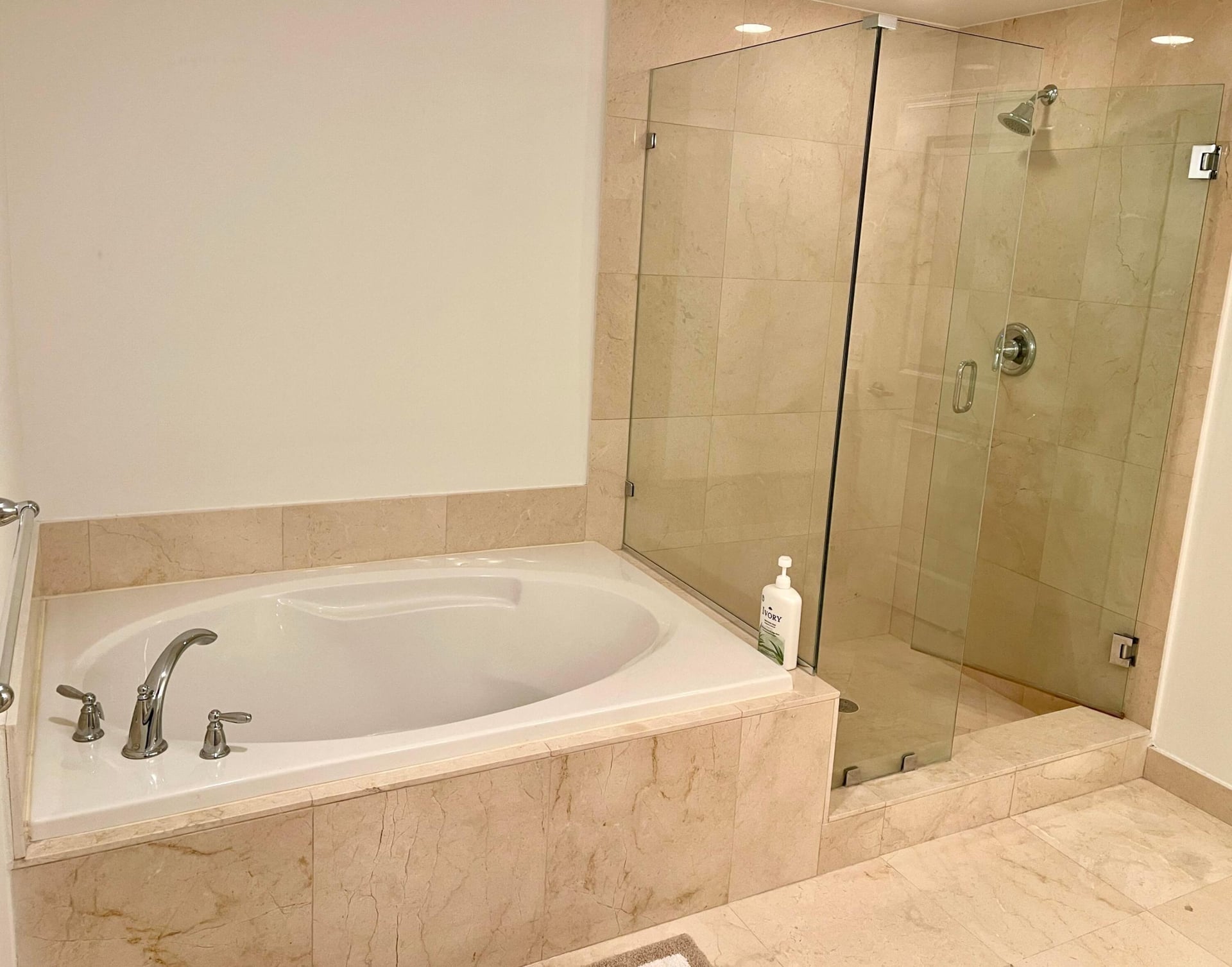 Unit 1206 photo 14