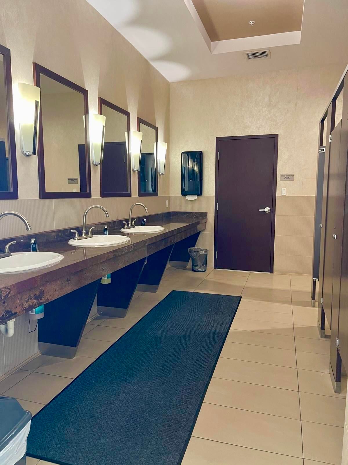 Unit 1206 photo 27
