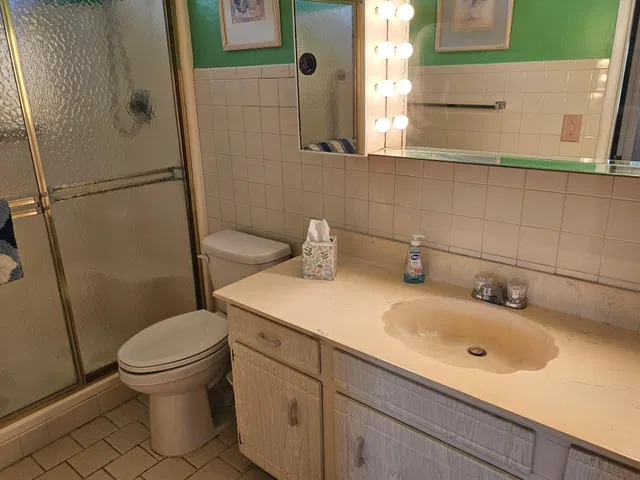 Unit G6 photo 27