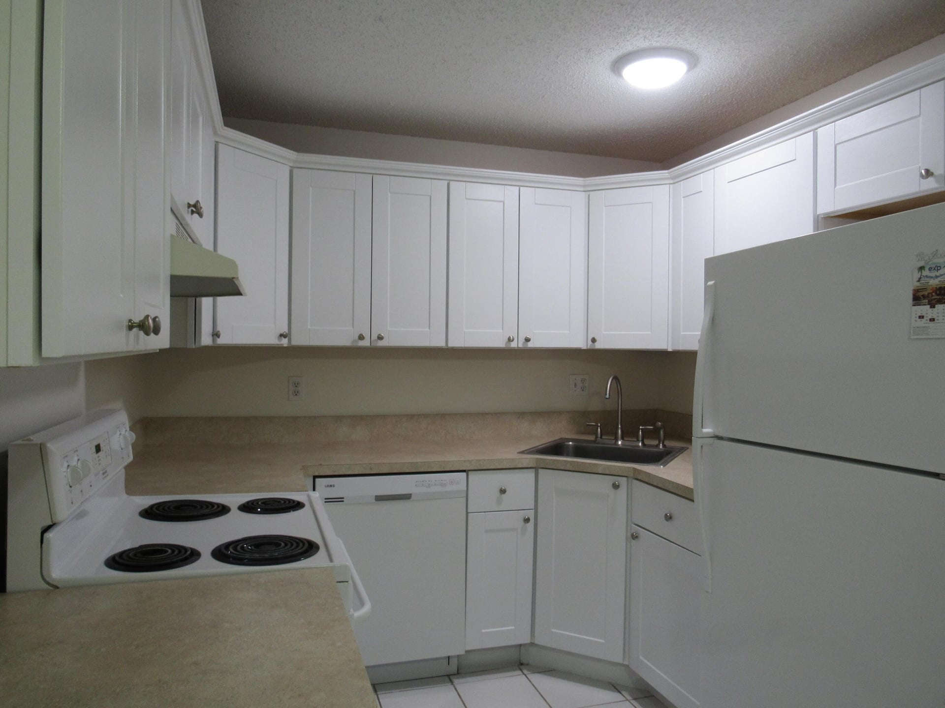  Residence photo 6