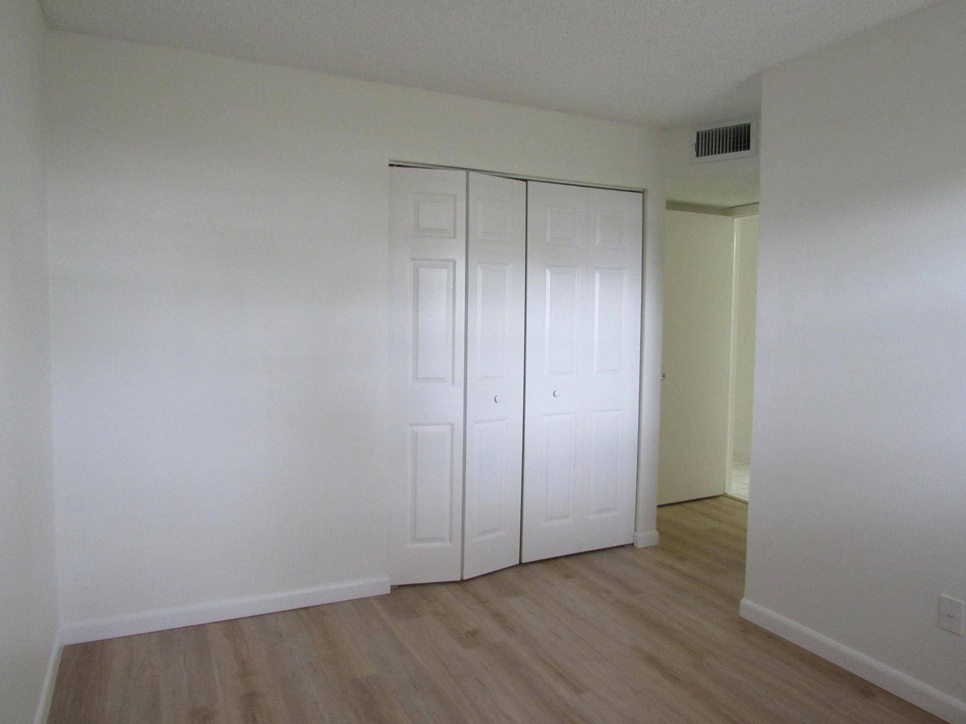  Residence photo 11