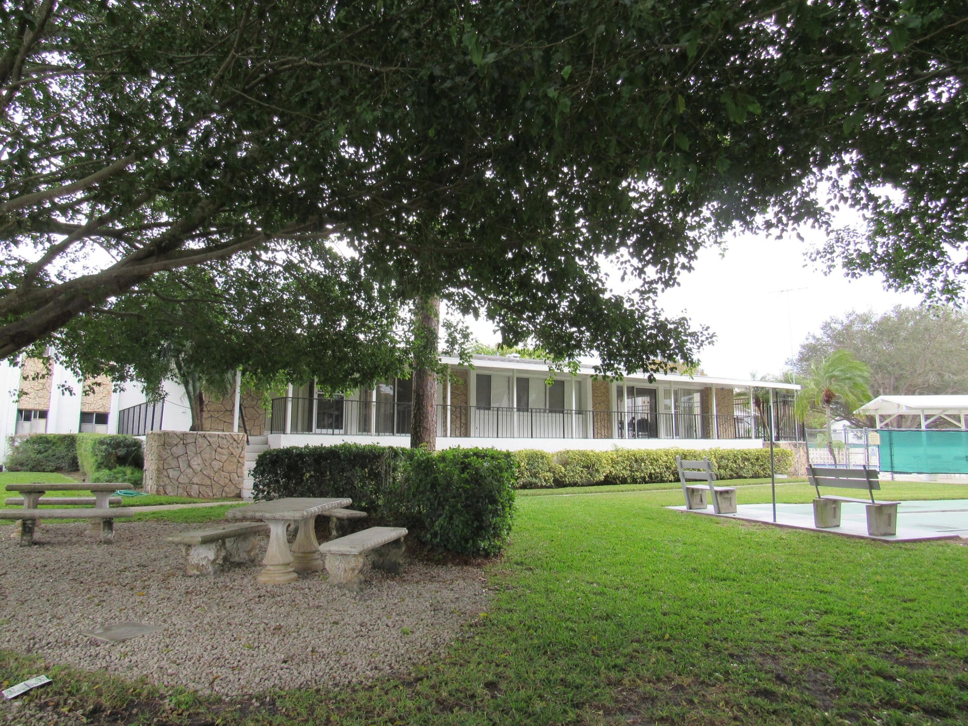  Residence photo 17