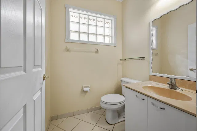Residence photo 12