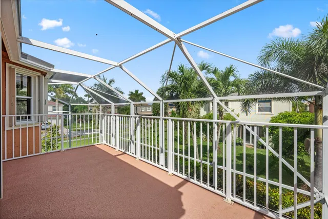 Residence photo 27