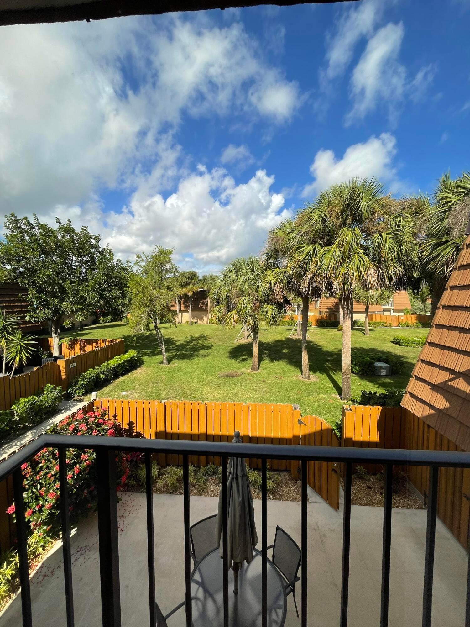  Residence photo 29