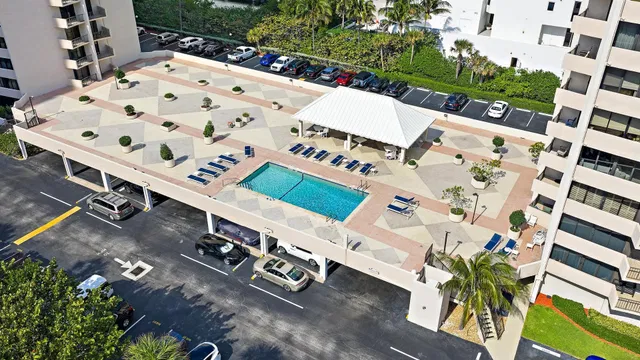 Singer Island Unit 1-1404 photo 23