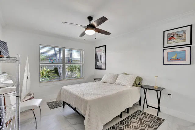 Residence photo 37