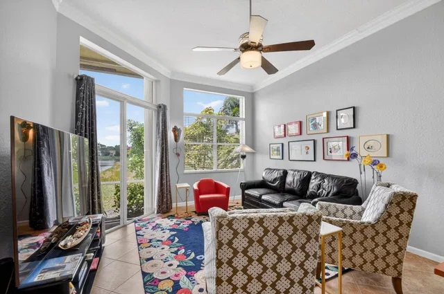  Residence photo 21