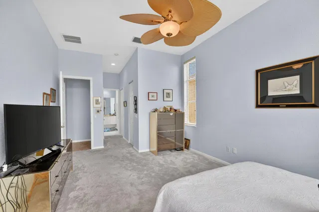  Residence photo 32
