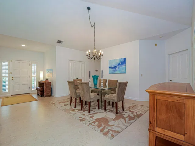 Willoughby Golf Club Residence photo 16