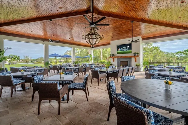 Willoughby Golf Club Residence photo 59