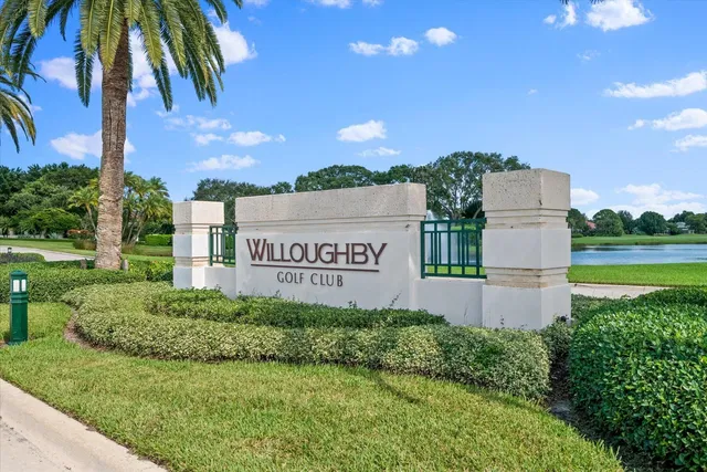 Willoughby Golf Club Residence photo 60