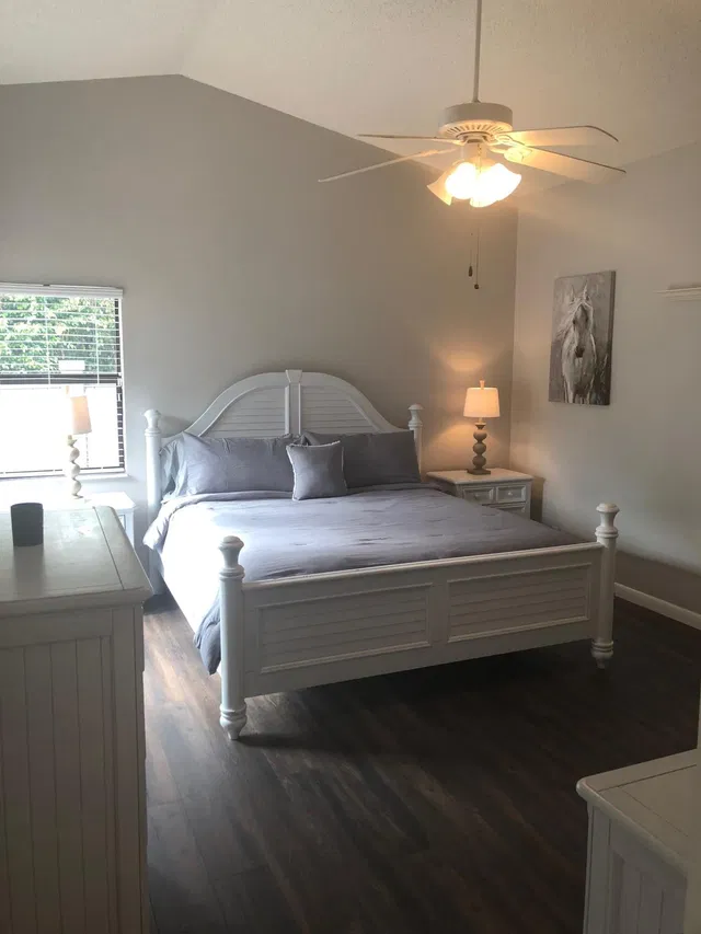 Residence photo 11