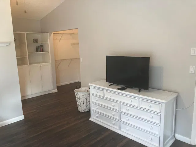Residence photo 13