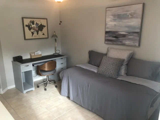 Residence photo 16