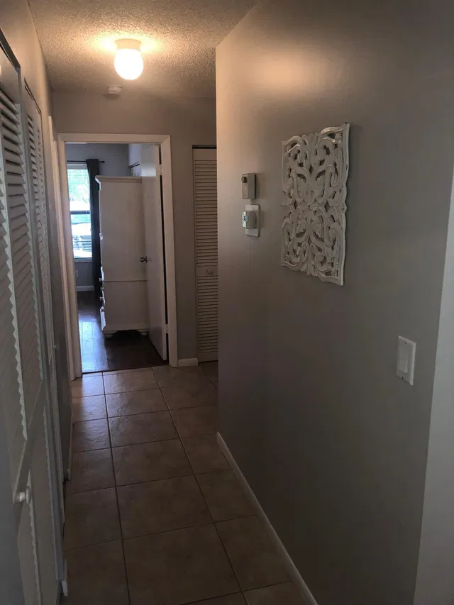 Residence photo 18