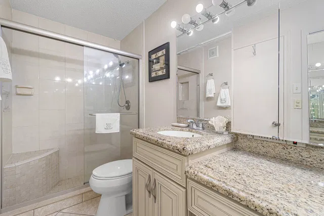 Residence photo 30