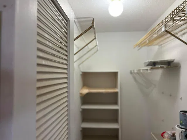Residence photo 9
