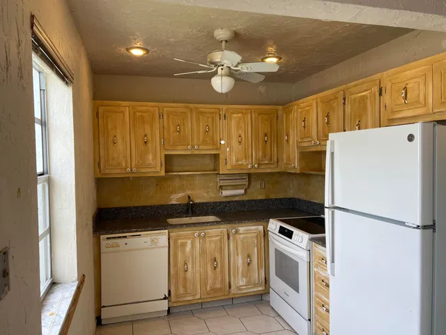 Residence photo 15