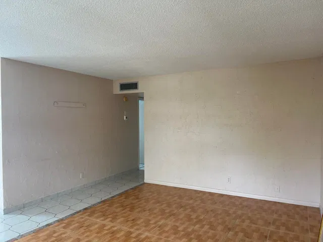 Residence photo 21