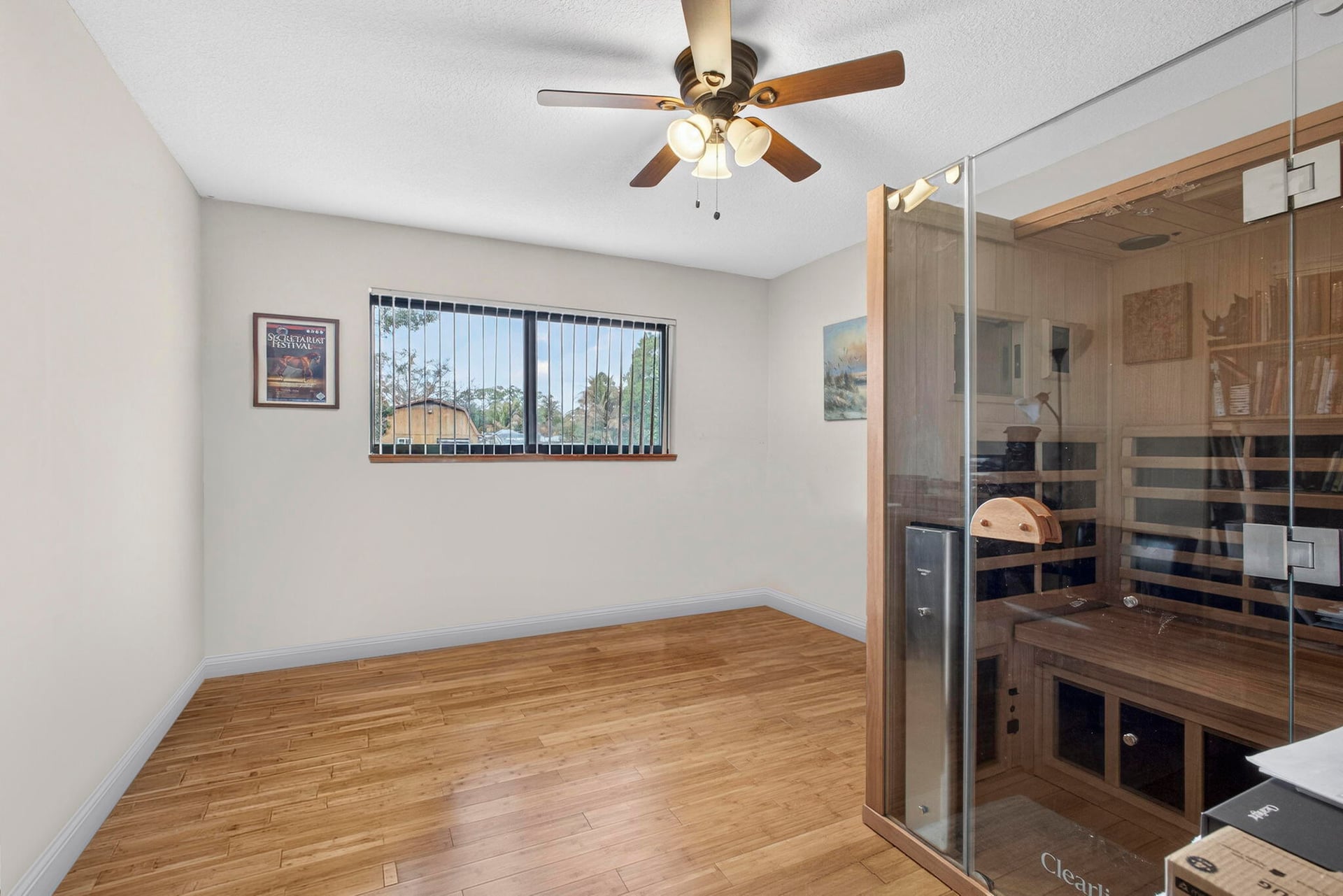 Residence photo 20