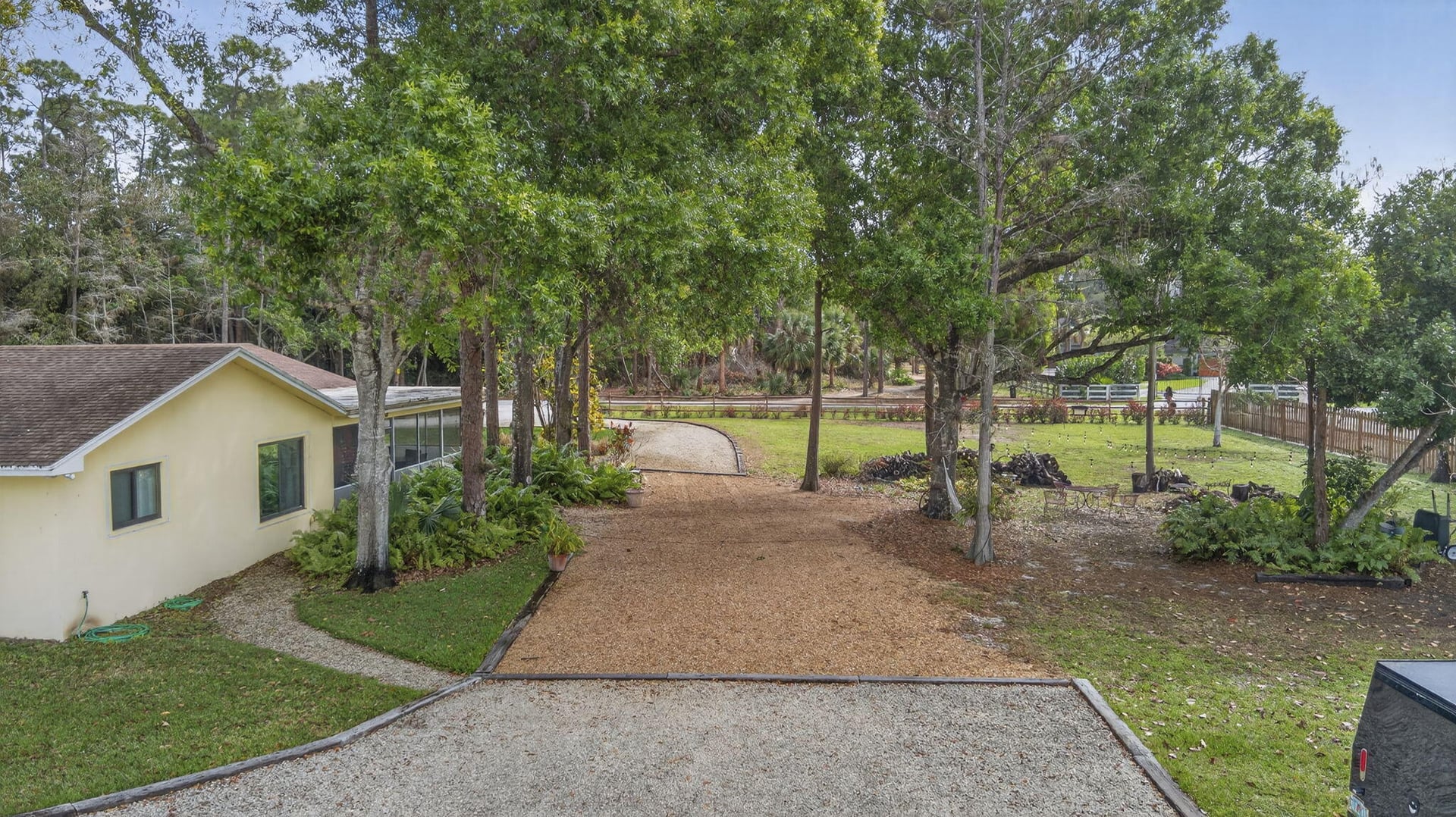 Residence photo 29
