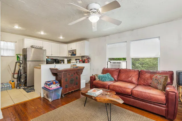 West Palm Beach Residence photo 18